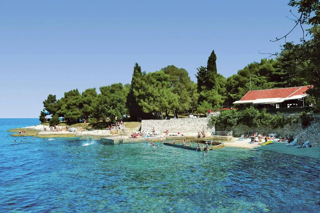 Beach, Apartments Bellevue Plava Laguna, Istria