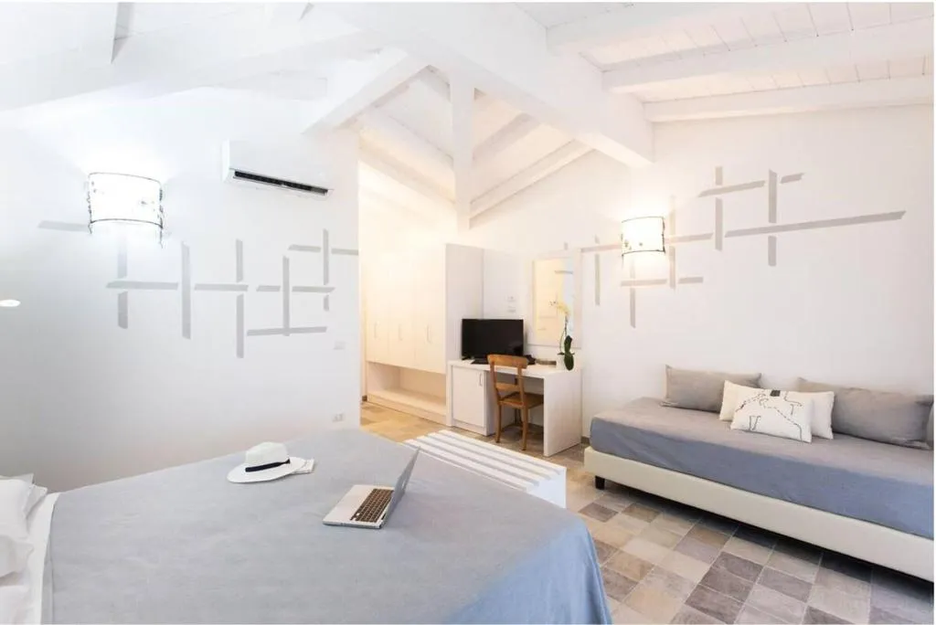 Room, Perdepera Resort, Cagliari