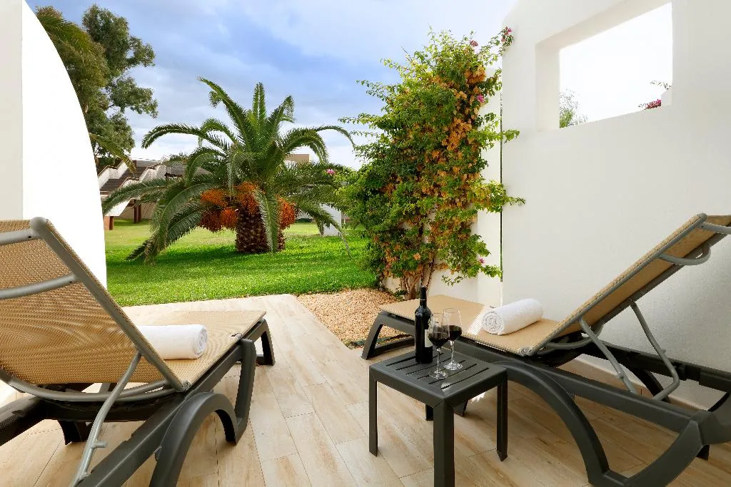 FAMILY ROOM SUPERIOR Room, Grand Palladium White Island Resort & Spa, Ibiza