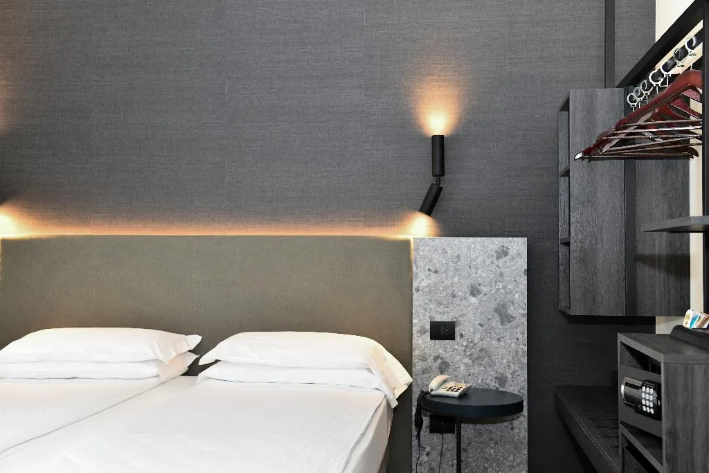 DOUBLE SUPERIOR Room, Eden Hotel, Venice
