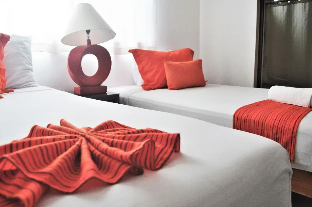 FAMILY ROOM CITY VIEW Room, Arrecifes Suites, Cancun Area