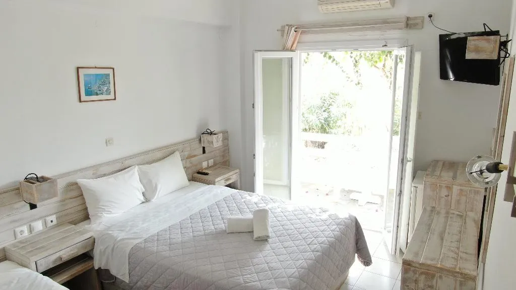 Room, Artemis, Mykonos