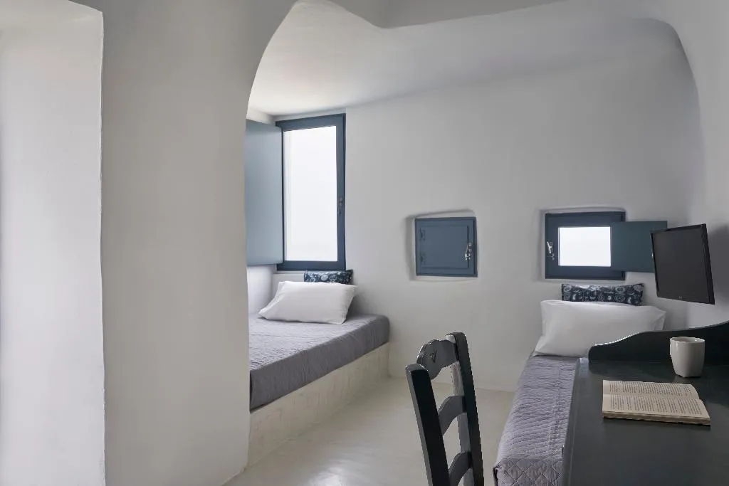 SUITE STANDARD Room, Fava Eco Suites, Santorini