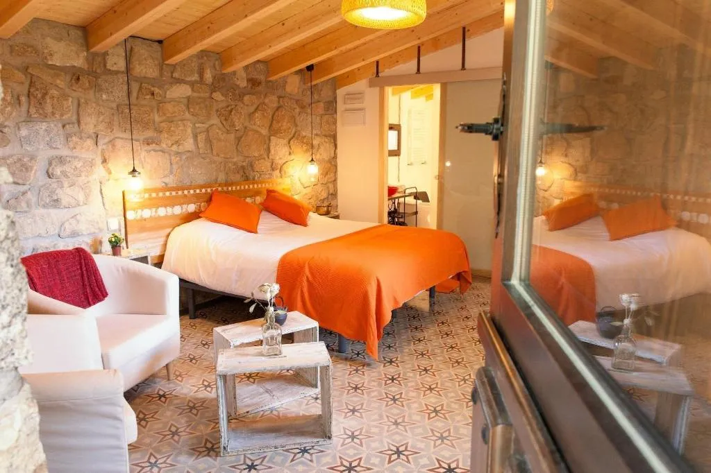 Room, Huerto San Antonio, Madrid