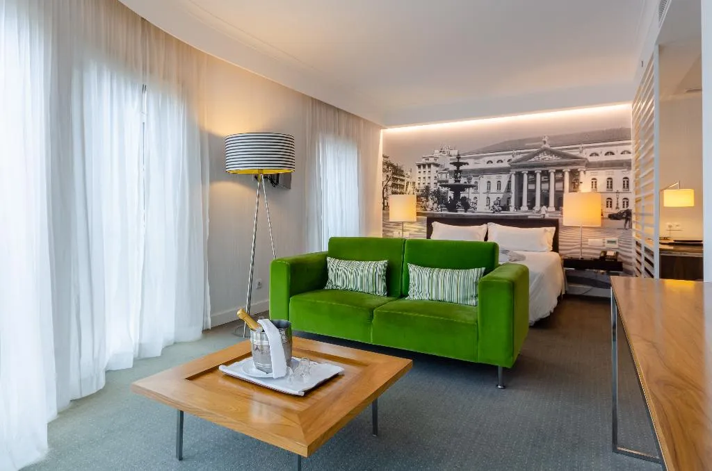 DOUBLE SUPERIOR Room, Olissippo Saldanha, Lisbon