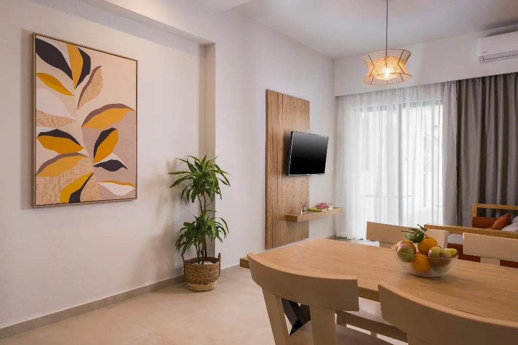 APARTMENT SUPERIOR ONE BEDROOM Room, Esplanade Apartments, Crete
