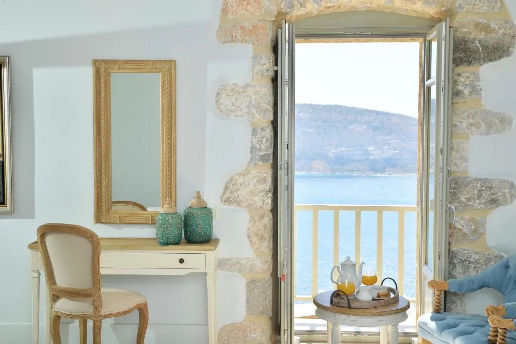 SUITE DELUXE SEA VIEW Room, Akrolithi Boutique Hotel & Suites, Kalamata