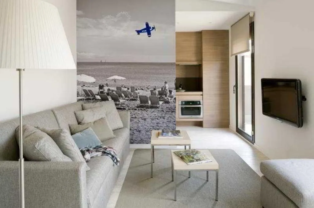 APARTMENT CAPACITY 5 TWO BEDROOMS Room, Eric Vokel Boutique Apartments Bcn Suites, Barcelona
