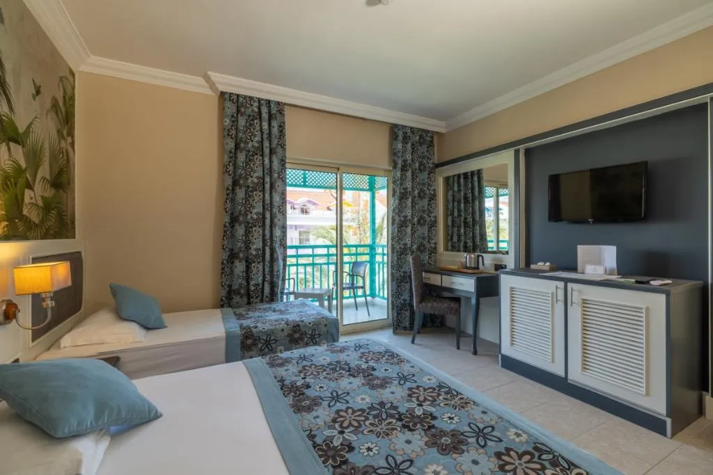 DOUBLE LAND VIEW Room, Crystal Paraiso Aqua Collection, Antalya