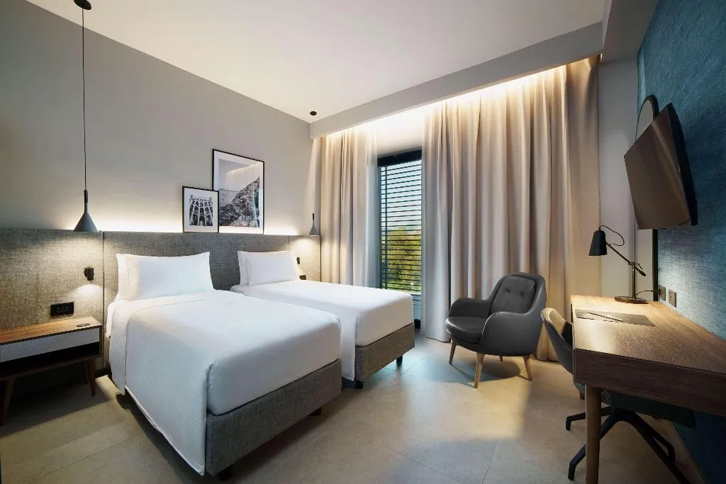 Room SUPERIOR WITH BALCONY Room, Radisson Hotel Nola Naples, Naples