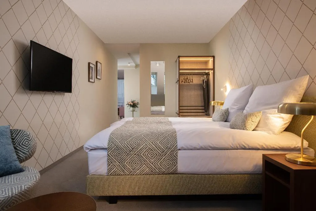 APARTMENT TWO BEDROOMS Room, Xerion Hotel, Krakow