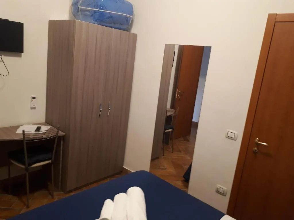 Room, Home To Fly, Naples