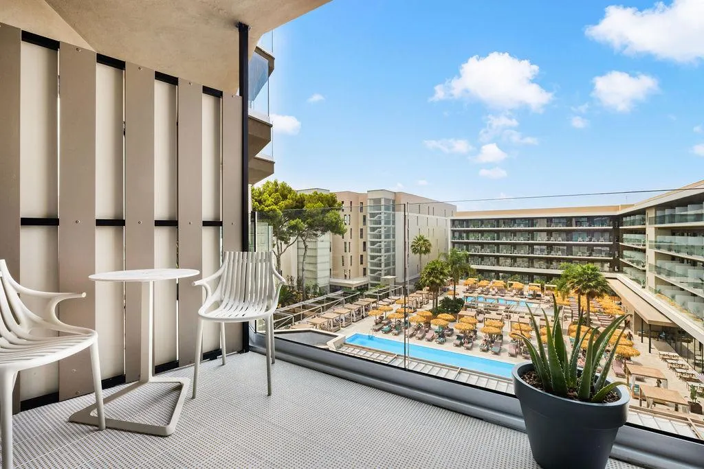 Double or Twin POOL VIEW Room, Aubamar Palma Resort, Majorca