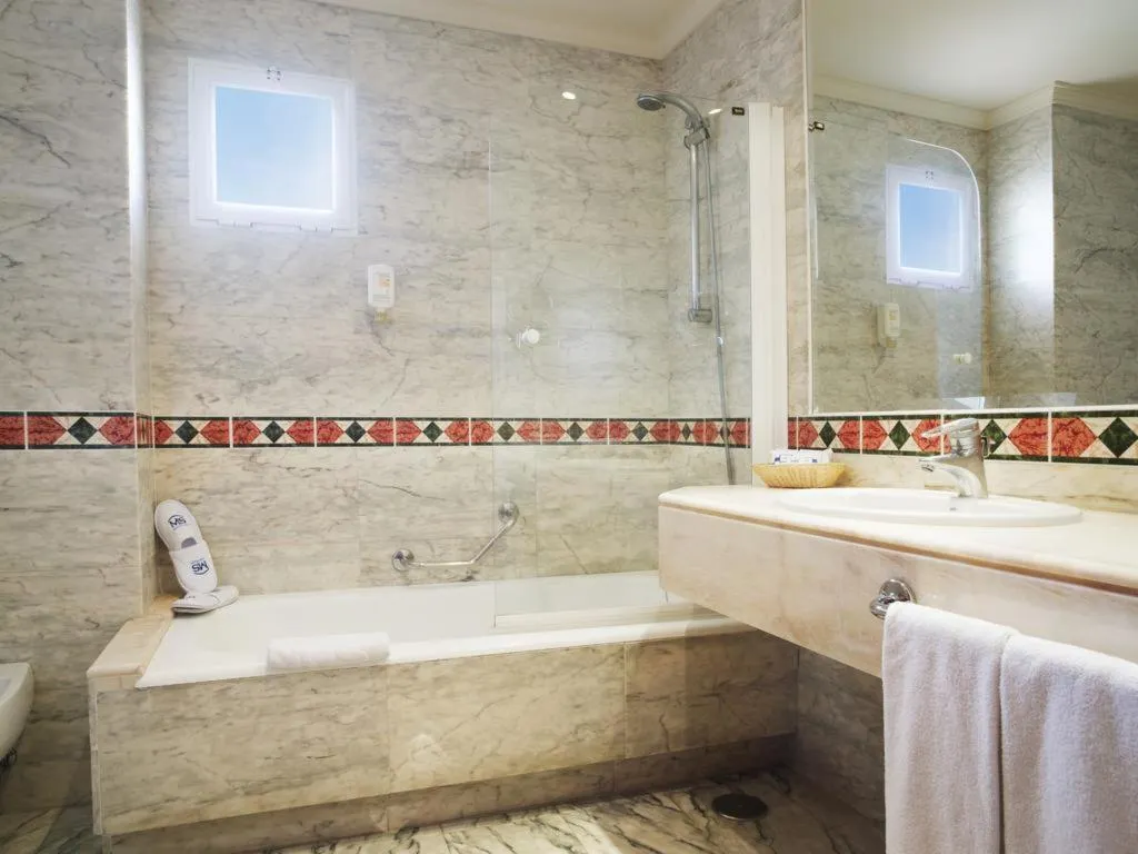 SINGLE STANDARD Room, MS Amaragua, Costa Del Sol