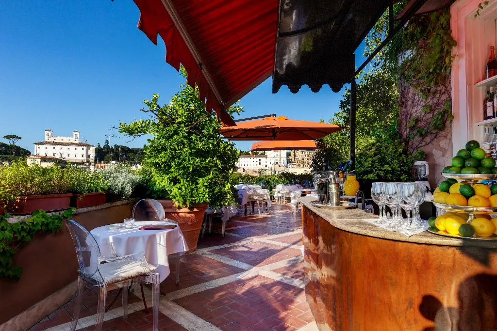 Terrace, Grand Hotel Plaza, Rome