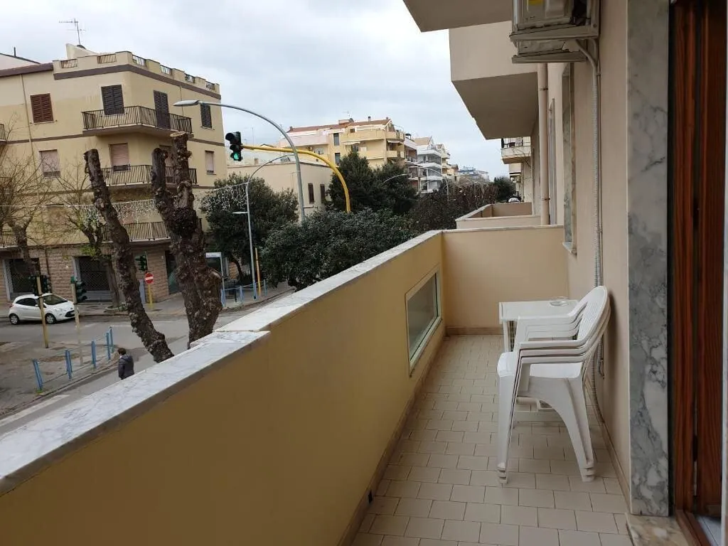 Room, Elisart, Alghero