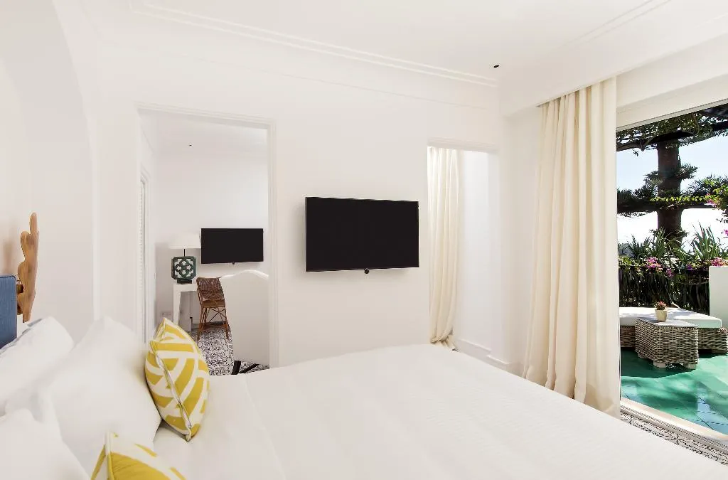 DOUBLE PREMIER Room, La Minerva, Naples