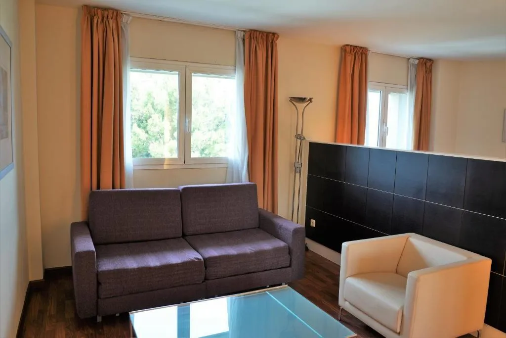 JUNIOR SUITE STANDARD Room, Port Valencia Feria, Valencia