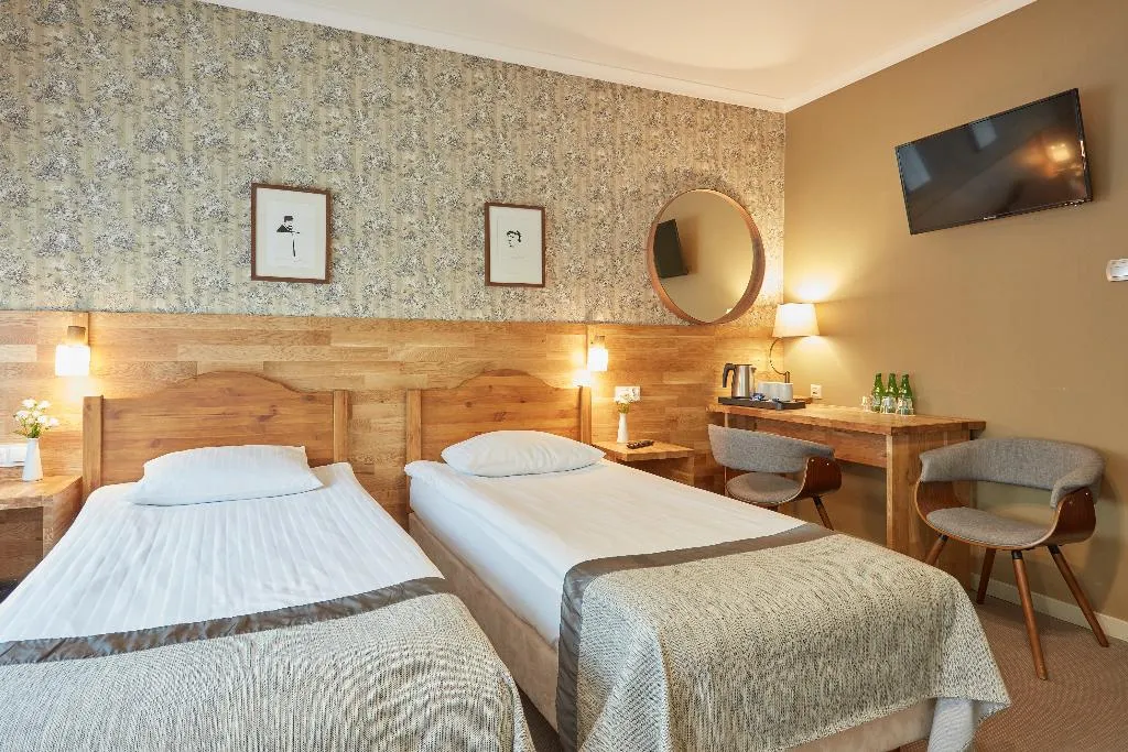 TRIPLE STANDARD Room, Batory, Krakow