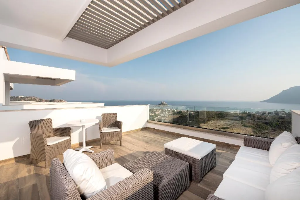 SUITE WITH JACUZZI Room, White Rock of Kos Hotel - Adults only, Kos