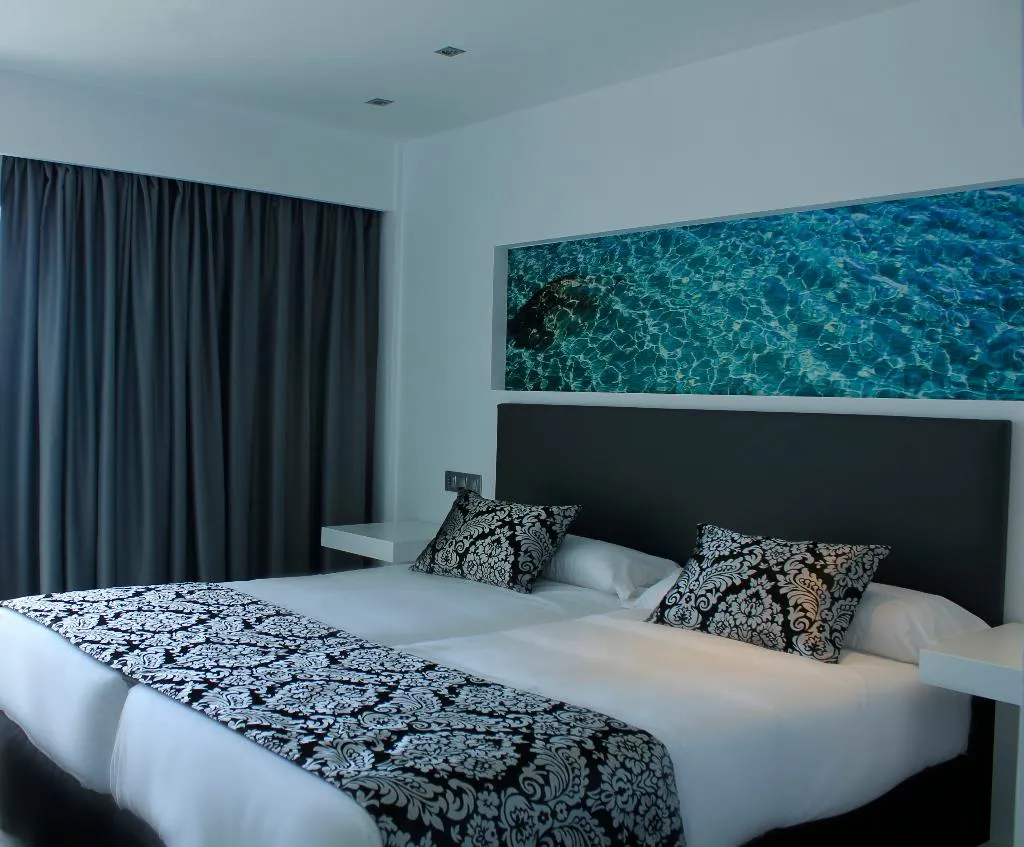 Double or Twin STANDARD Room, BG Nautico Ebeso, Ibiza