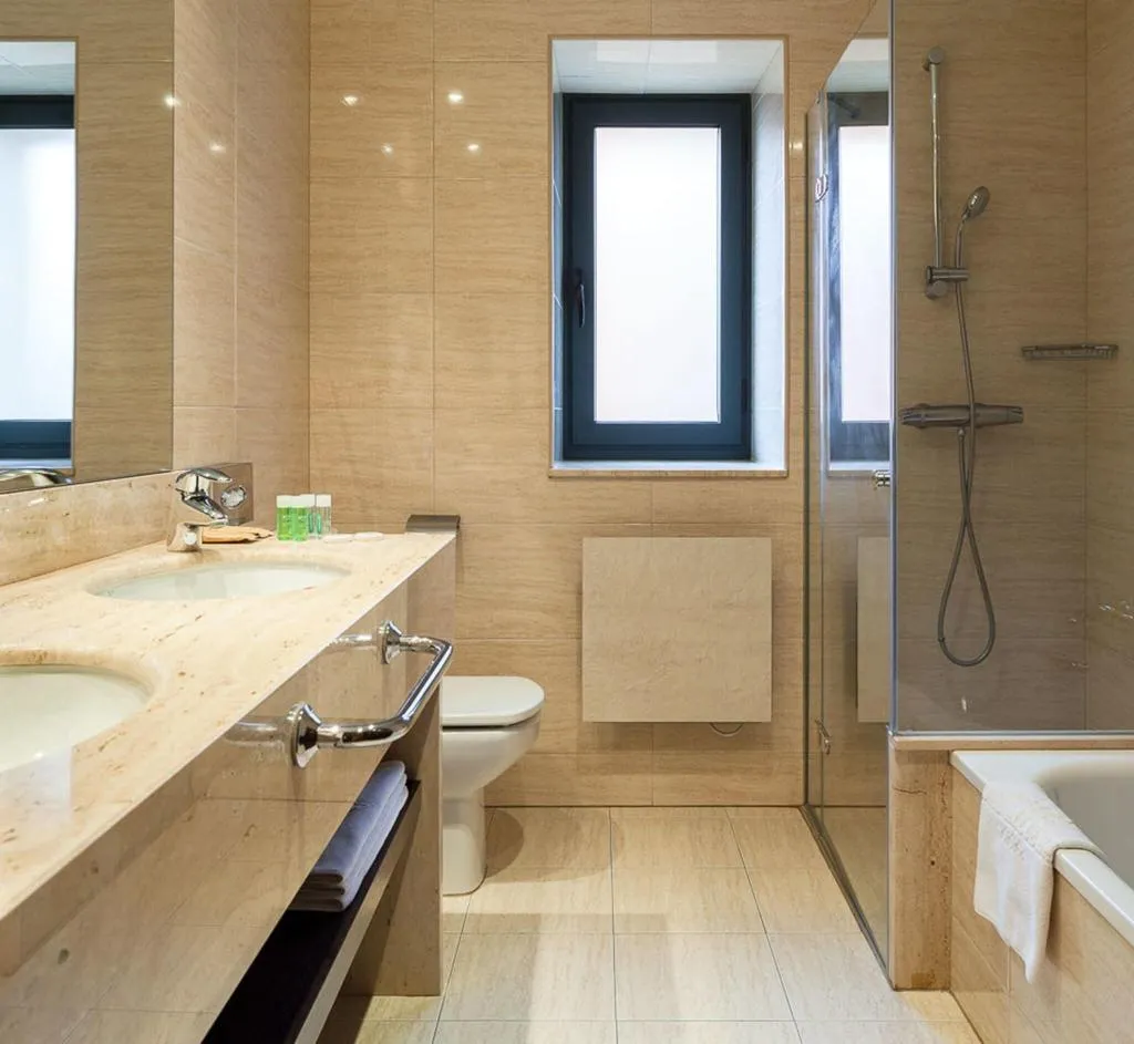 Room, Hotel Vall de BAs, Costa Brava