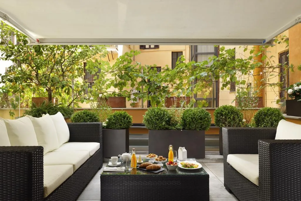 Terrace, Hotel De' Ricci - Small Luxury Hotels of the World, Rome