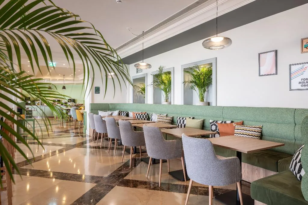 Bar, Holiday Inn Algarve Albufeira, an IHG Hotel, Algarve