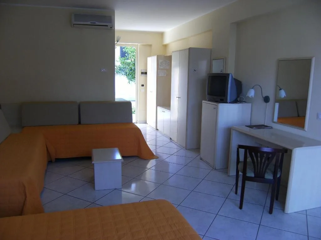 Room, Kings House Hotel Resort, Taormina
