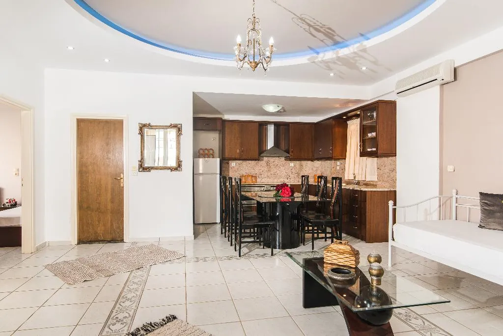 APARTMENT TWO BEDROOMS Room, Yiannis Manos, Crete