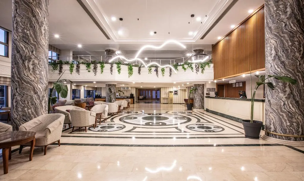 Lobby, Palmin Hotel, Izmir