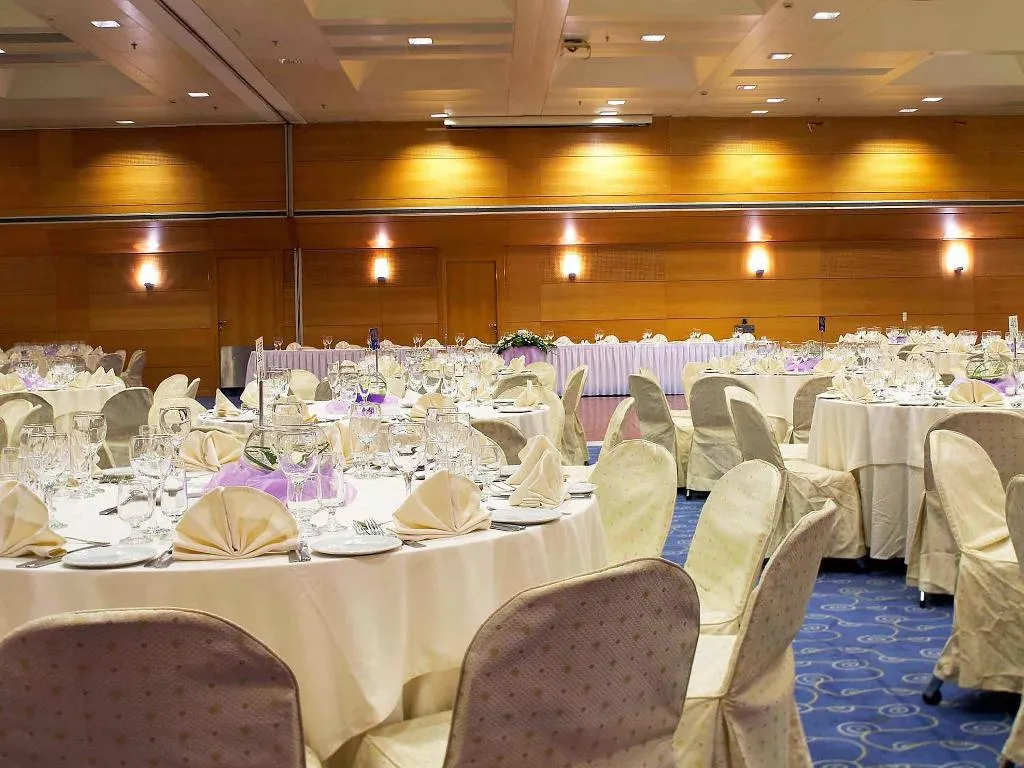 Sports and Entertainment, Novotel Athenes, Athens