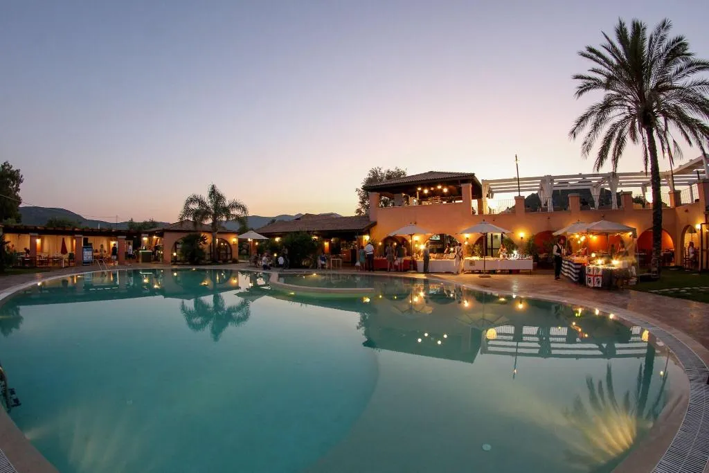 Pool, Alma Resort, Cagliari