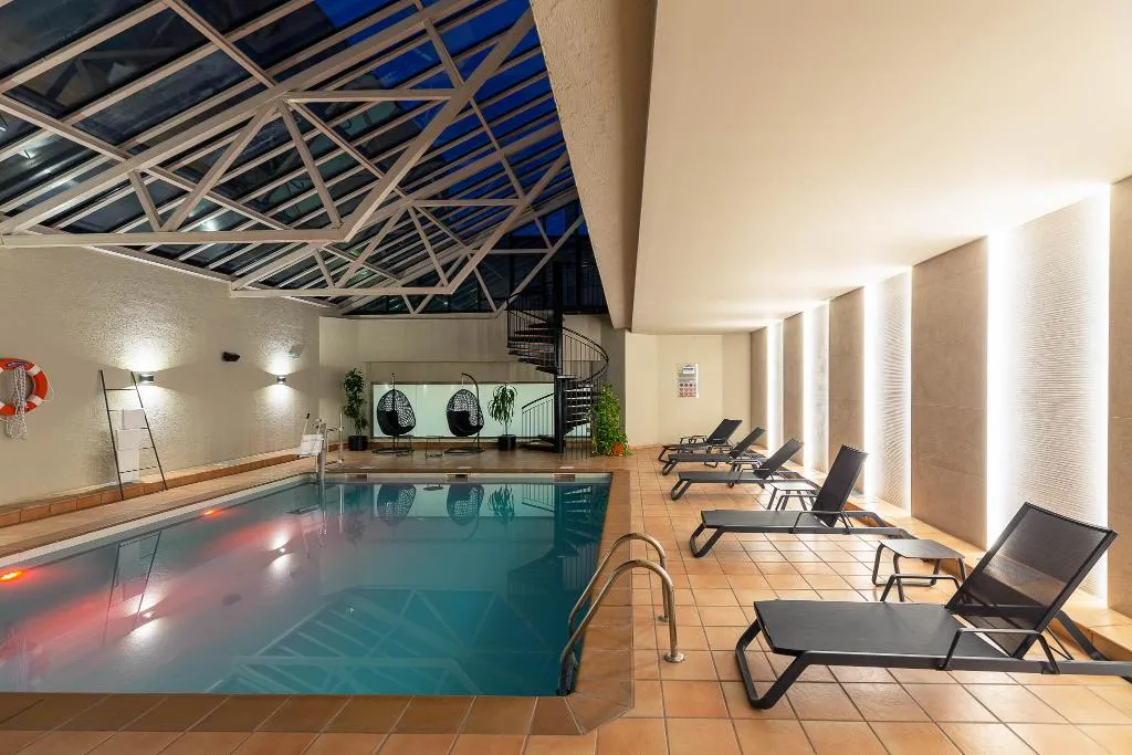 Pool, Parador de la Seu d'Urgell, Costa Brava