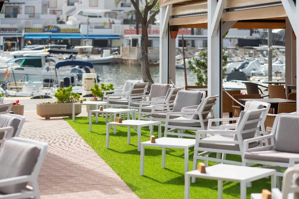 Terrace, Valentin Star Adults Only, Menorca