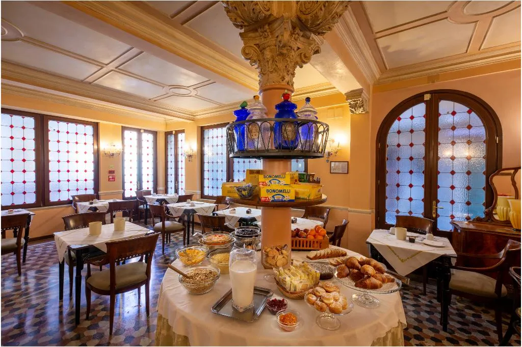 Restaurant, Marconi, Venice