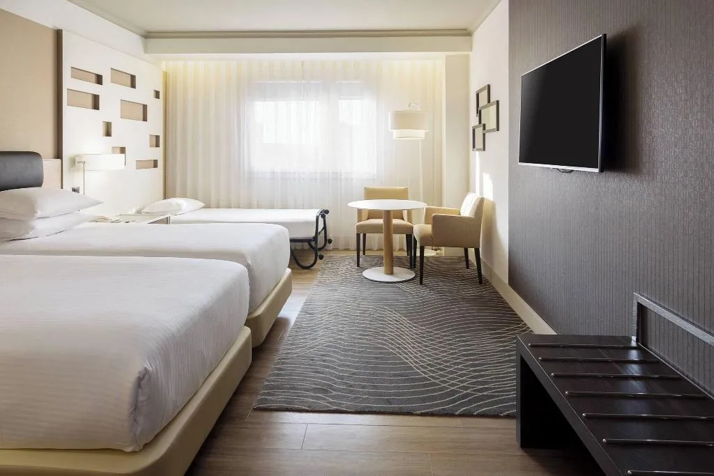 TWIN STANDARD Room, Marriott Hotel Madrid Auditorium, Madrid