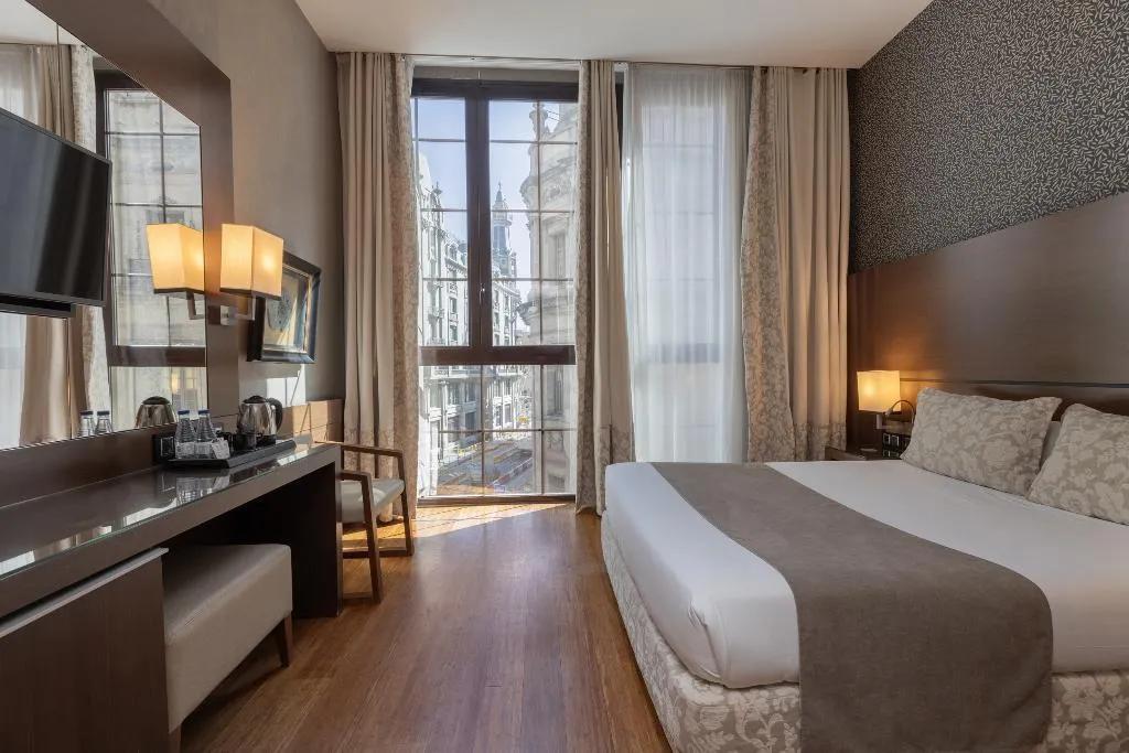 DOUBLE STANDARD Room, Barcelona Hotel Colonial, Barcelona