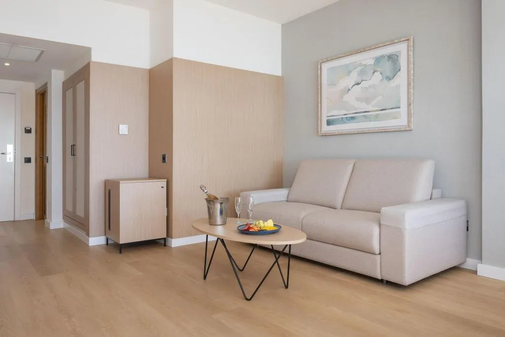 JUNIOR SUITE SEA VIEW WITH BALCONY Room, HSM Golden Playa, Majorca