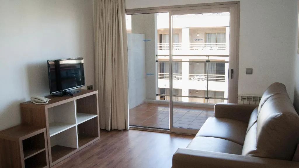 APARTMENT CAPACITY 3 Room, Apartamentos Best Michelangelo, Costa Dorada