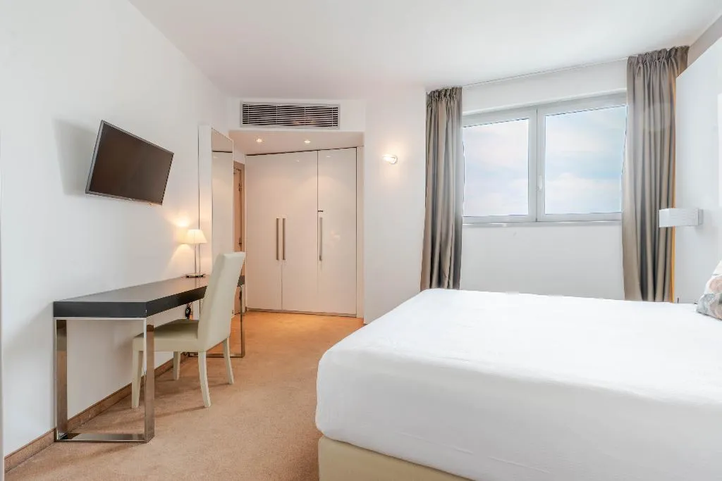 Double or Twin DELUXE Room, For You Hotel, Milan