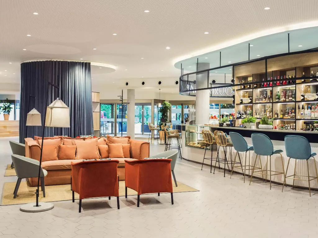 Bar, Novotel Madrid Feria and Airport, Madrid