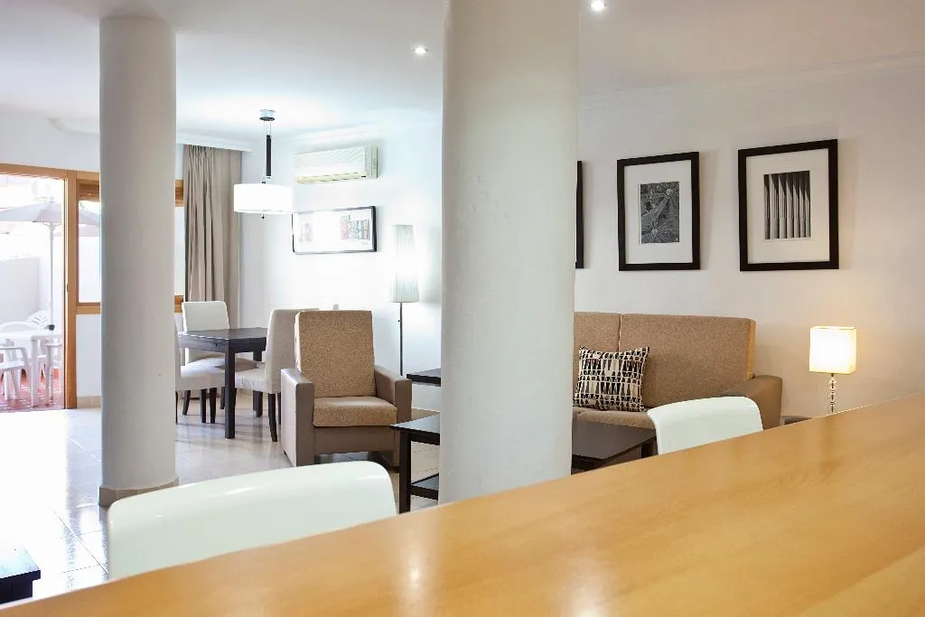 APARTMENT CAPACITY 4 TWO BEDROOMS Room, Ecuador Park, Costa Del Sol