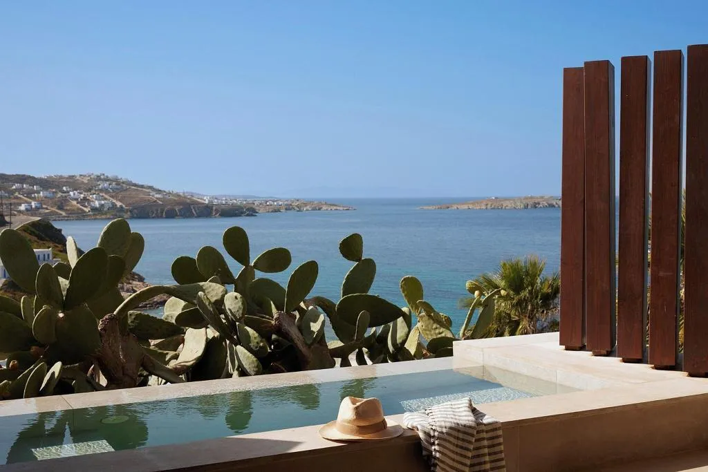 SUITE KING SIZE BED Room, Bill & Coo Suites and Lounge, Mykonos