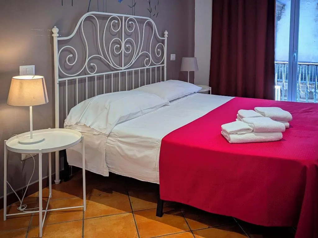 Room, La Locanda Dell Arte, Naples