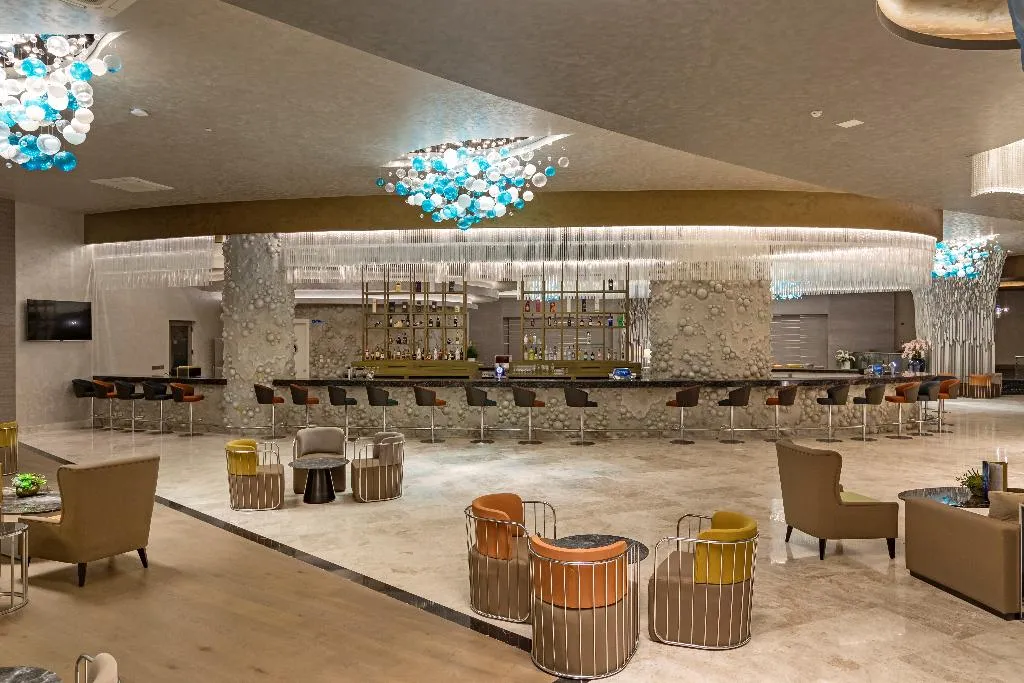 Bar, Royal Seginus, Antalya