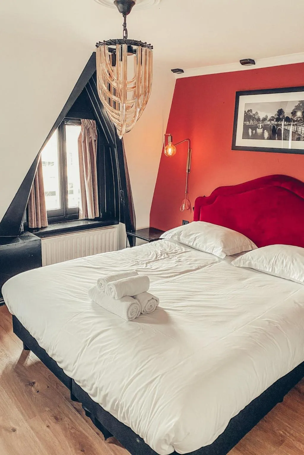 Room, Mr. Monkey Amsterdam, Amsterdam