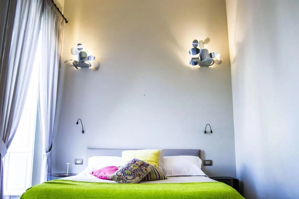Room, Accademia 39, Naples