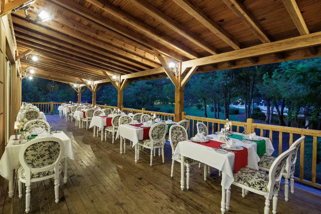 Restaurant, Crystal Tat Beach Pearl Collection, Antalya