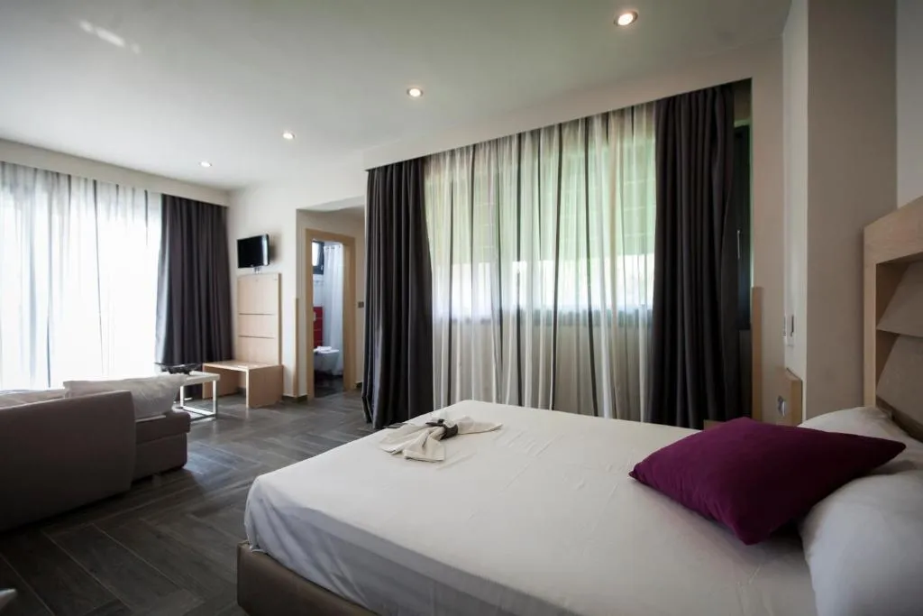 SUITE CLASSIC Room, Amalia Center, Thessaloniki